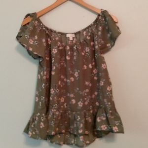 Baby doll high low ruffled top